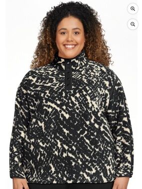 Terra & Sky Women's Plus Size Faux Shearling Quarter Snap Pullover